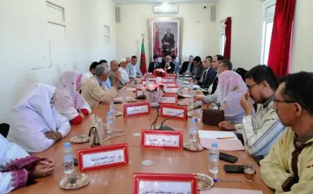 بعمق المنطقة الجبلية. عامل الإقليم  يدعو إلى تحسين شروط العيش و توظيف المؤهلات الطبيعية  والمجالية للنهوض بأوضاع الساكنة المحلية .