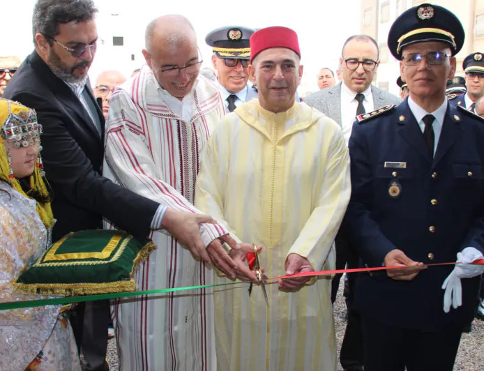 أكادير : الوالي أمزازي يشرف على احتفالات باليوم العالمي للوقاية المدنية ويفتتح مركز الإغاثة بالدراركة