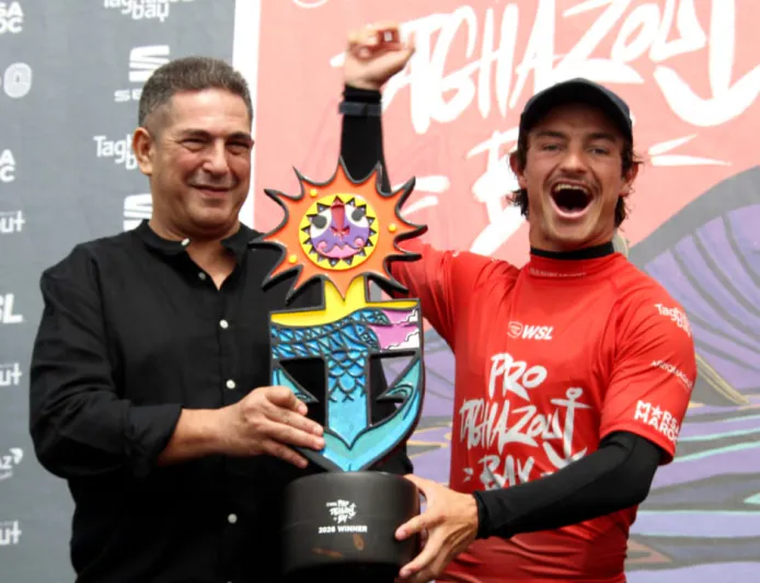 الوالي سعيد أمزازي يشرف على اختتام منافسة “Pro Taghazout Bay QS 4000” بشاطئ أنزا