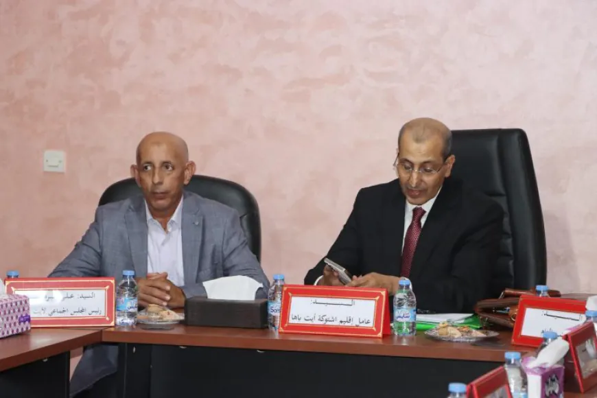 صرخة تهميش من قلب أيت اعميرة: 6 دواوير تغرق في "عزلة الغبار" والساكنة تستنجد بعامل الإقليم